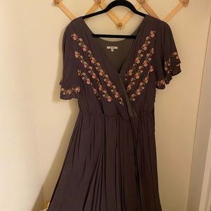 JODIFL embroidered floral v neck flowy maxi dress